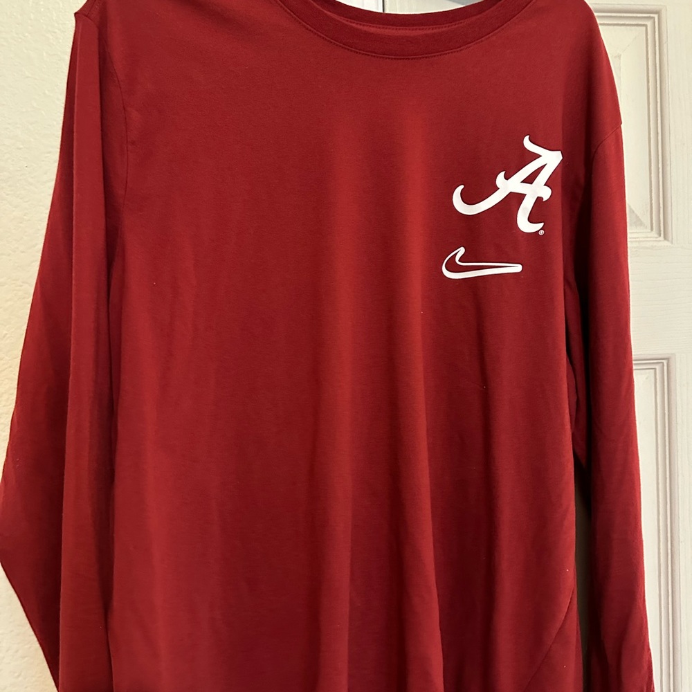 Men’s university of Alabama long sleeve shirt.